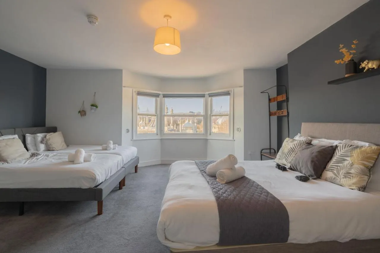 Apartment Large Apartment, Free Parking, Sleeps 10, For Contractors, Families Overlooking Royal Pavilion Brighton United Kingdom